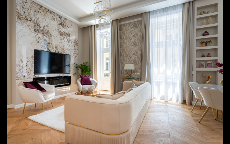 Excellent location, luxurious finish! - After