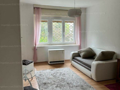 55 m2 peaceful flat located in a garden on Gellérthegy!