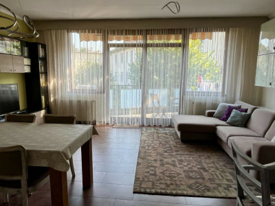 80 m2 flat with garden access and in fair condition, in Hűvösvölgy!