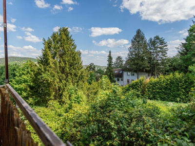 Very good price for a 59 m2 flat with a view and in good condition in the Buda Hills of the 2nd district!