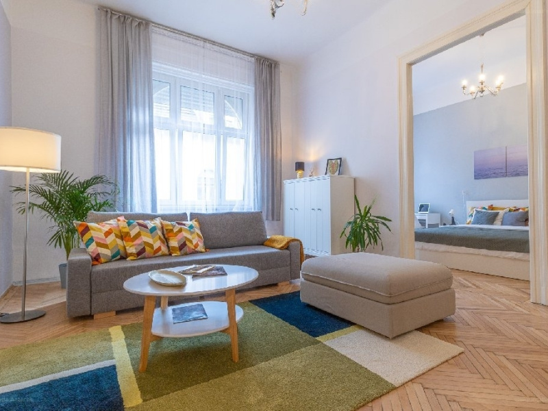Voll renovierte, möblierte, 69 m2 Wohnung im Herzen von újlipótváros!