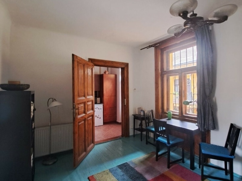 Een gerenoveerde 33 m2 studio bij Southern Váci Street in het 5e district voor een zeer goede prijs!
