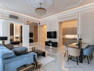 V. 150 m2 beautifully renovated flat just a corner from Alkotmány utca!