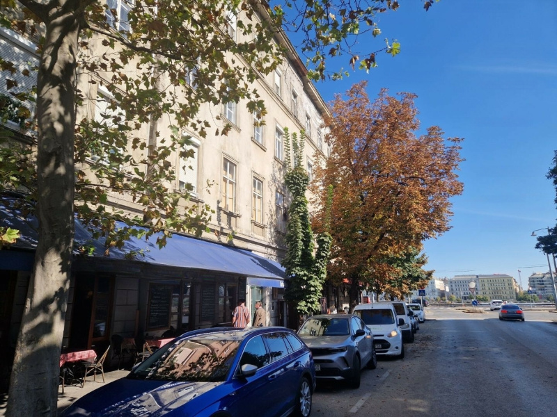 55 m2 flat in good condition at a very good price with a glimpse of the Danube!